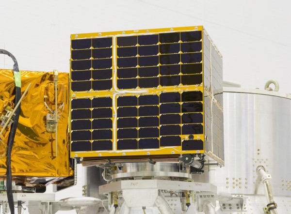 九大らが開発した超小型衛星「つくし」，打ち上げに成功