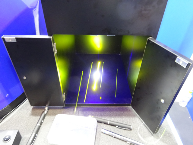 【CEATEC2018】TDK，任意の形状を得られる単結晶蛍光体を開発